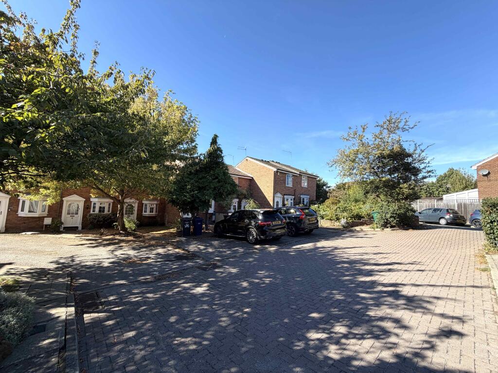 Main image of property: Firs Avenue, New Southgate, Barnet, London