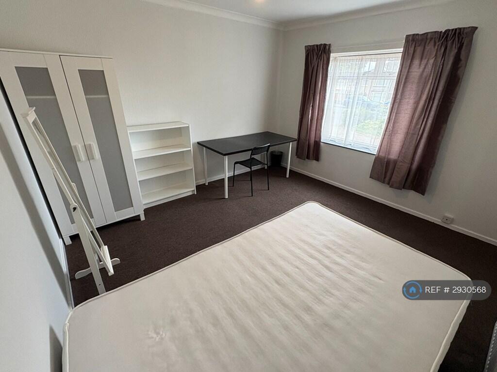 4 bedroom terraced house for rent