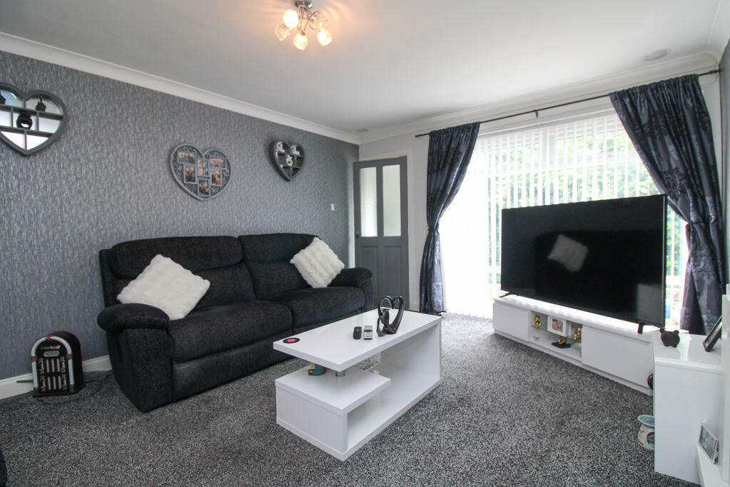 Hartside Crescent, Hanover Estate photo 3