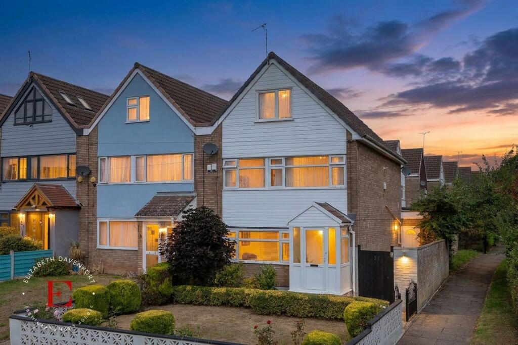 Main image of property: Fenside Avenue, Styvechale, CV3