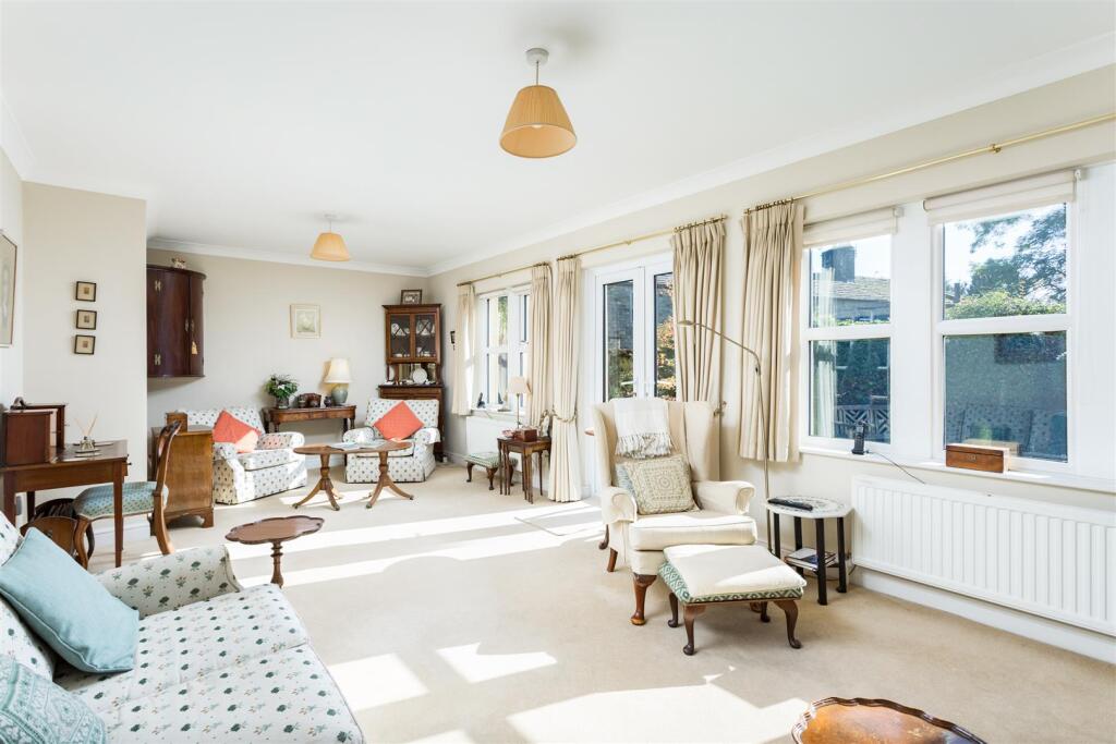 House in Leeds - View 2