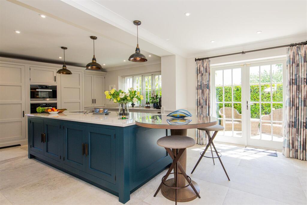 House in Northampton - View 5