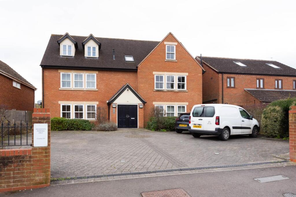 Main image of property: Cumnor Hill, Oxford OX2 9EU