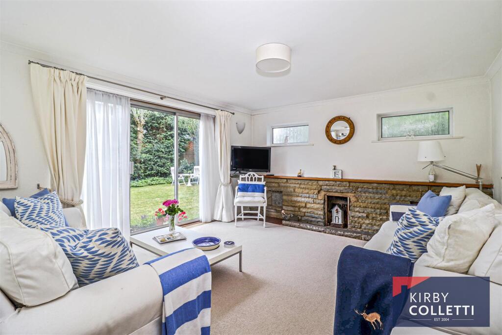 House in Broxbourne, High Leigh Garden Village - View 3