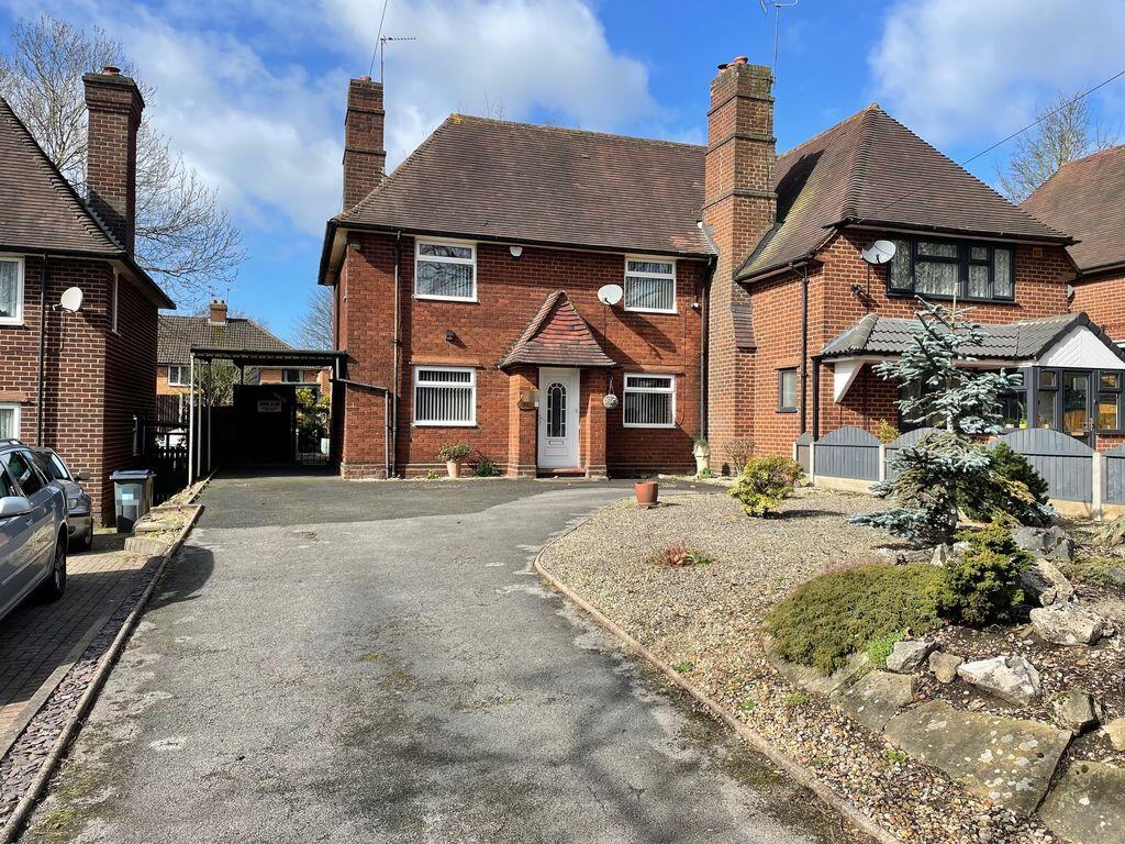 3-bed semi-detached on Kingstanding Road, Kingstanding, Birmingham B44 9RS, £250,000