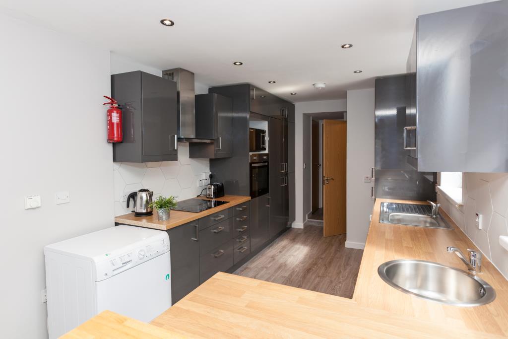 House in Cardiff, Cathays - View 4