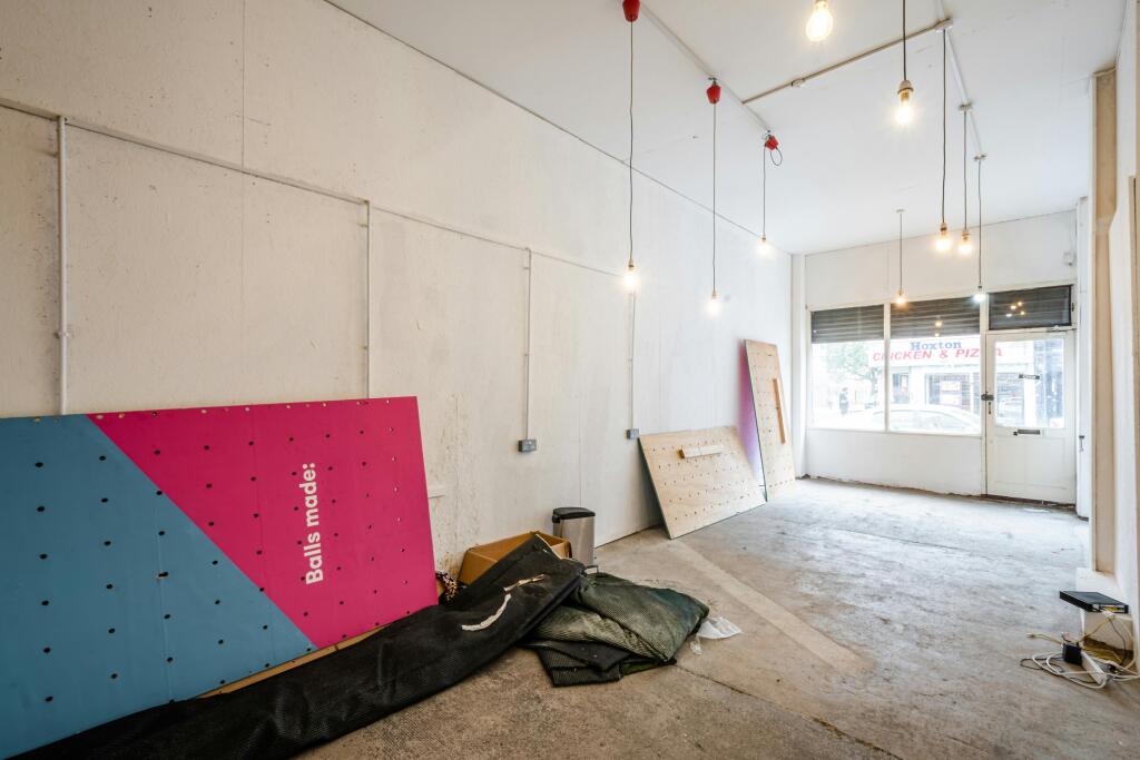 Hoxton St 147 - 6.jpg