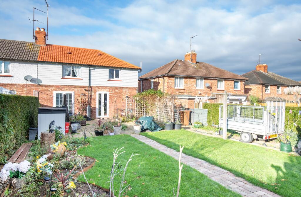 House in Northampton - View 3