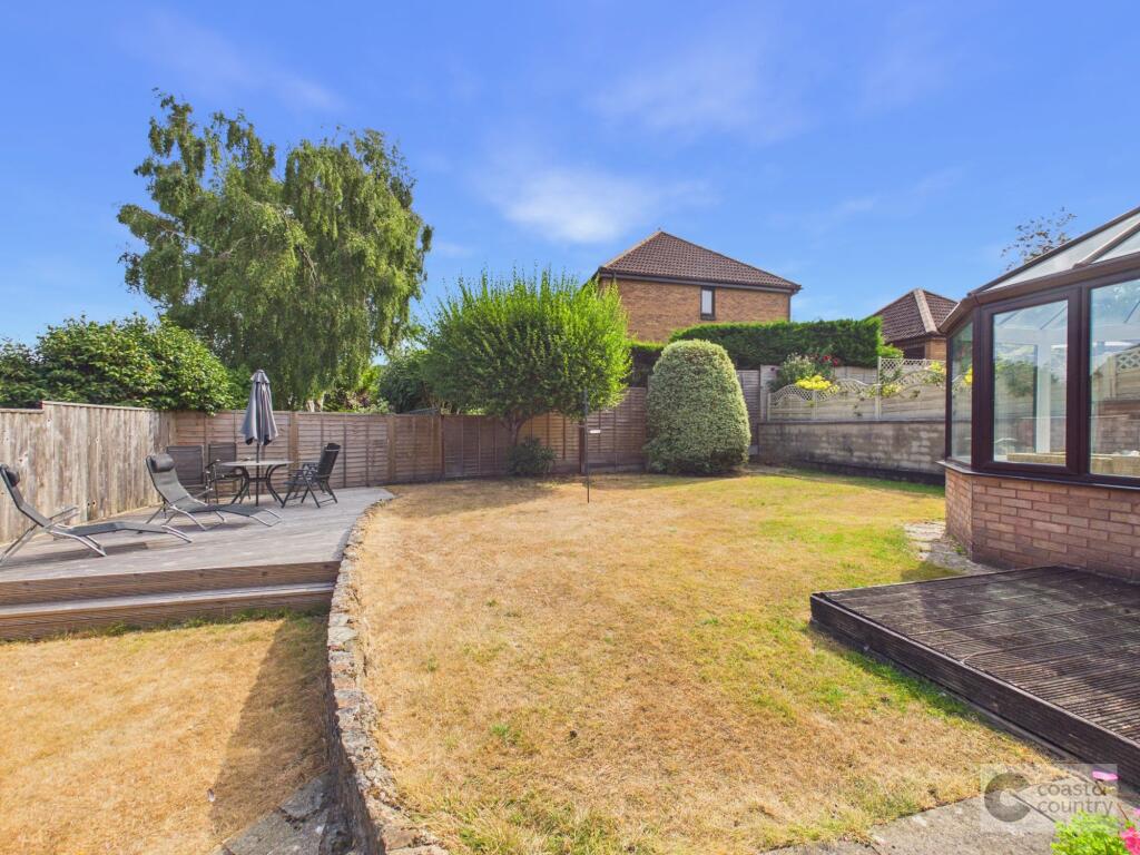 House in Teignbridge, Newton Abbot - View 2