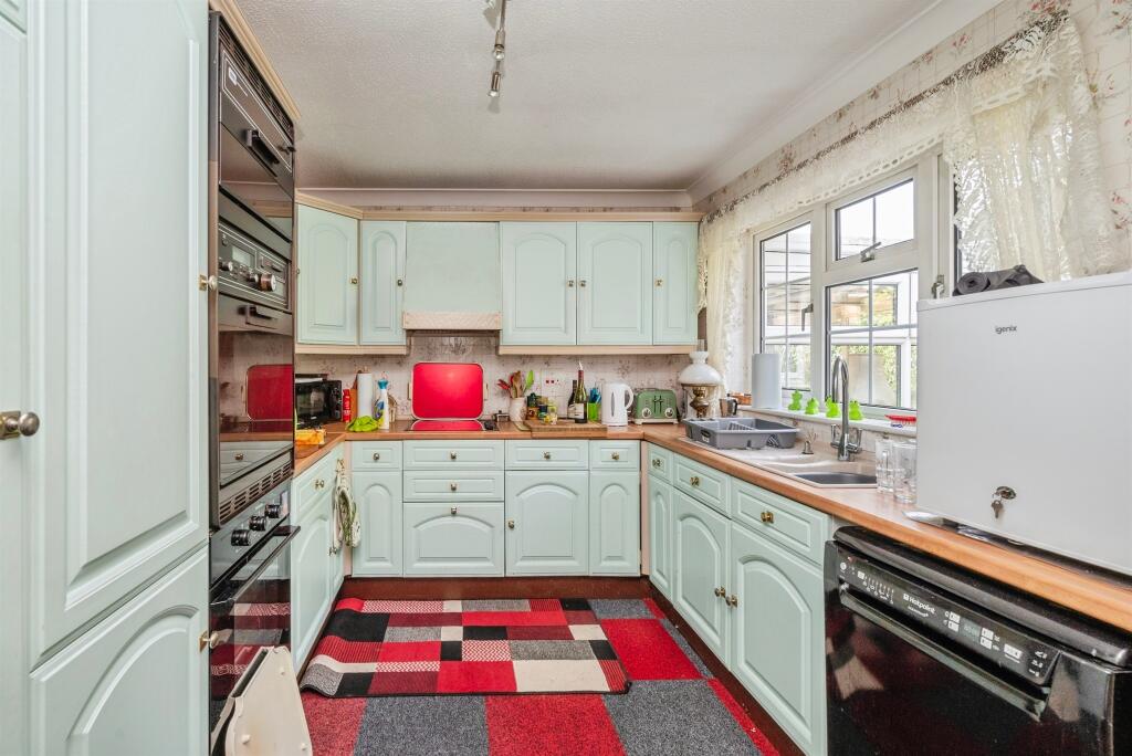 Bacton Road, North Walsham photo 3