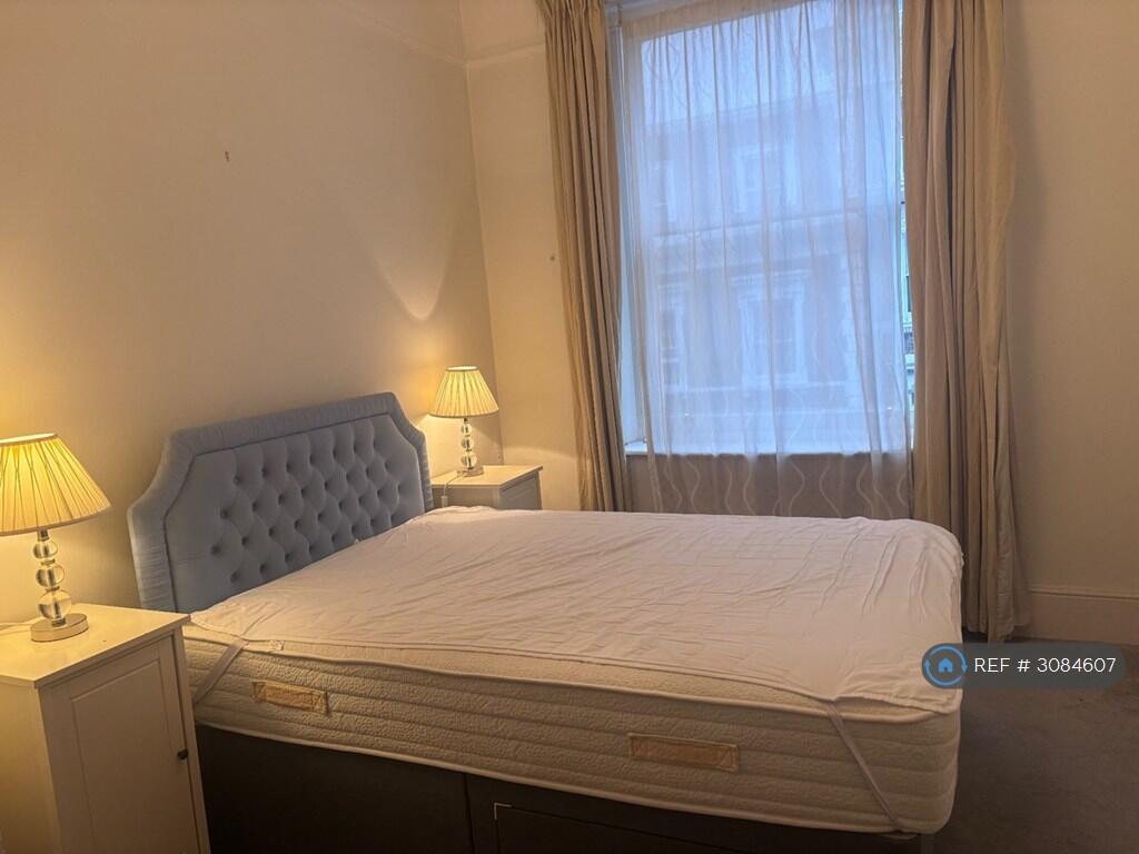 Main image of property: Hogarth Road, London, SW5