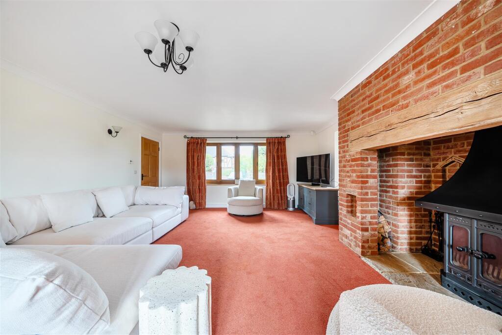 House in Canterbury - View 4