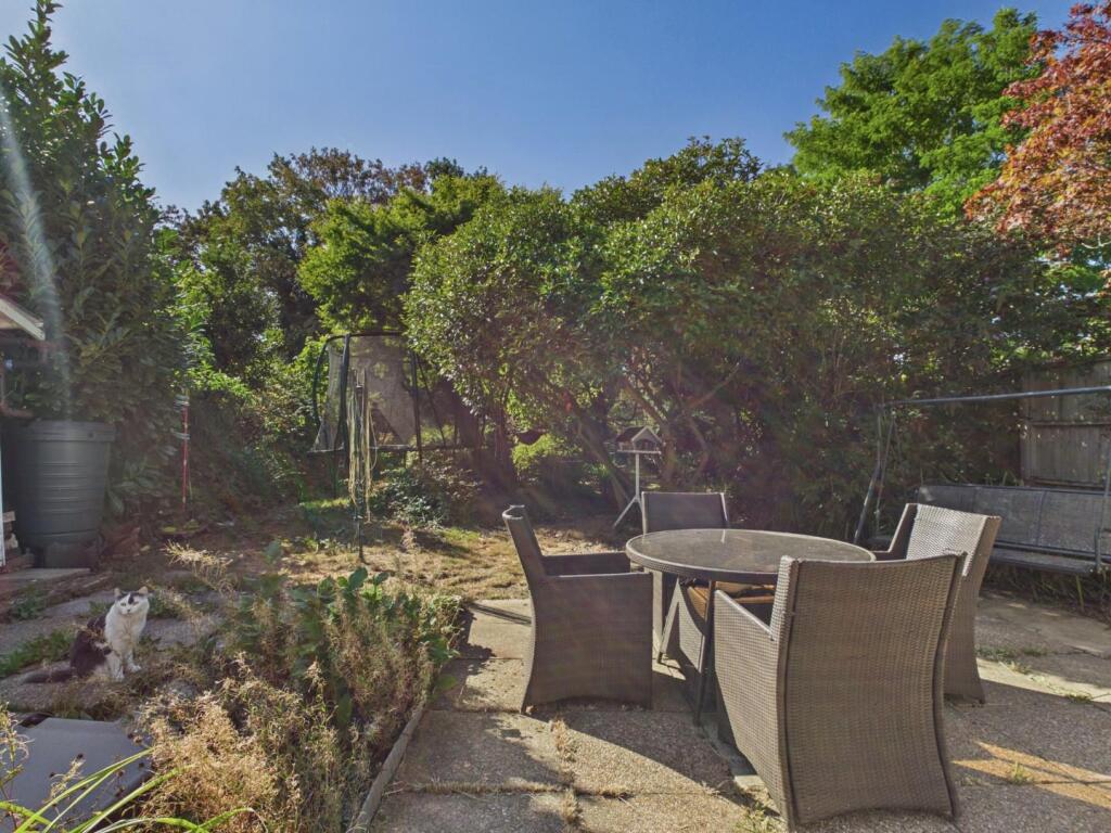 House in Ashford, Kent - View 2