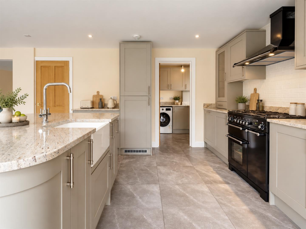House in Surrey Heath, Bisley - View 4