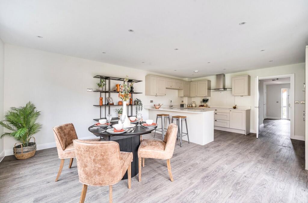 House in Reading - View 2
