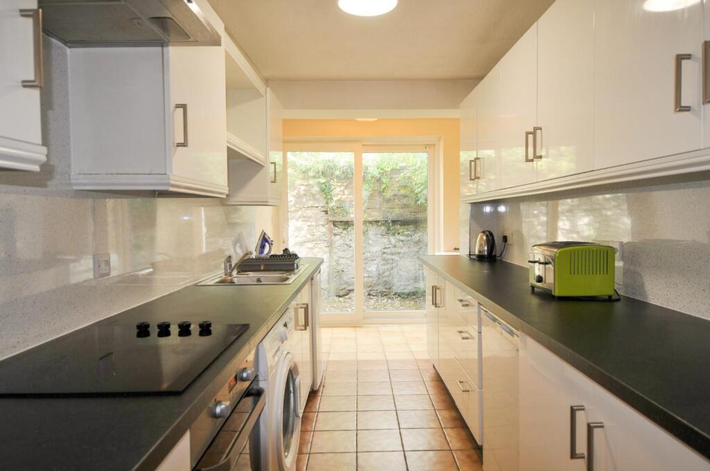 House in Plymouth - View 5