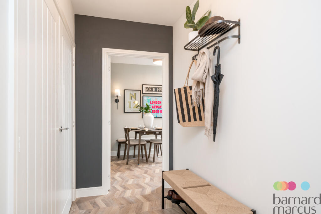 Main image of property: High Road, Finchley, London, N12