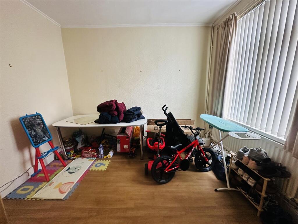 ****Marlborough Road, Coventry**** photo 4