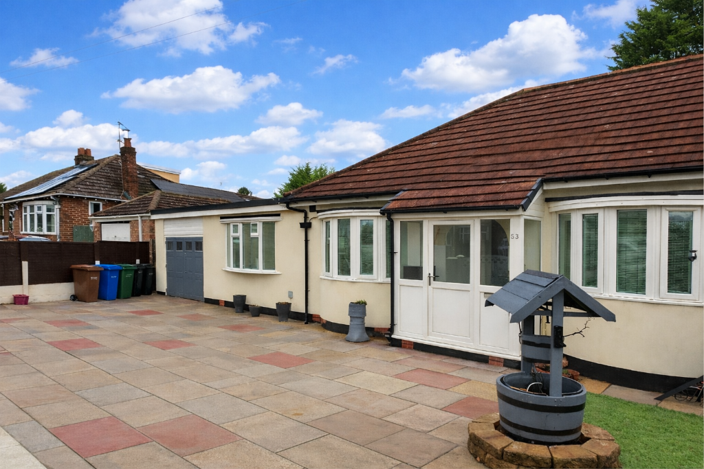 3-bed semi-detached on Brown Lane, Cheadle, Greater Manchester, SK8, £475,000
