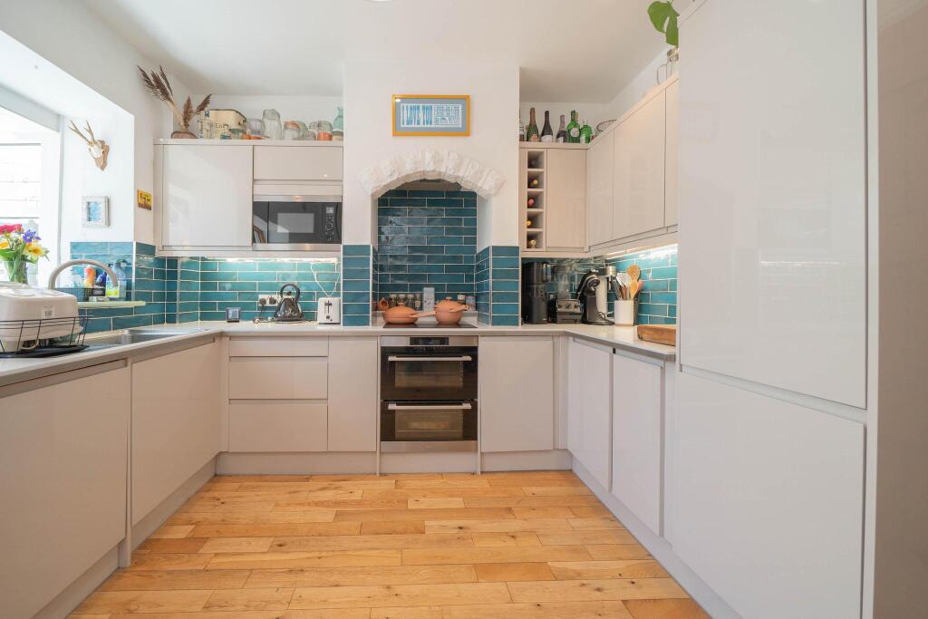 Ingersley Road, Bollington, SK10 5RE photo 5
