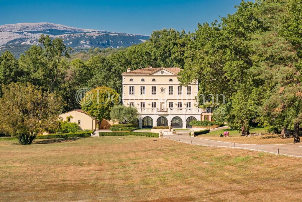 Main image of property: Provence-Alps-Cote d`Azur, Var, Callian