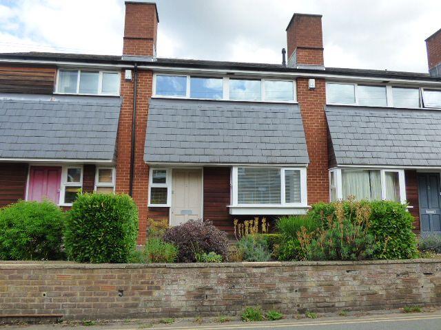 Main image of property: Linden Road, Leatherhead, Surrey, KT22 7JB