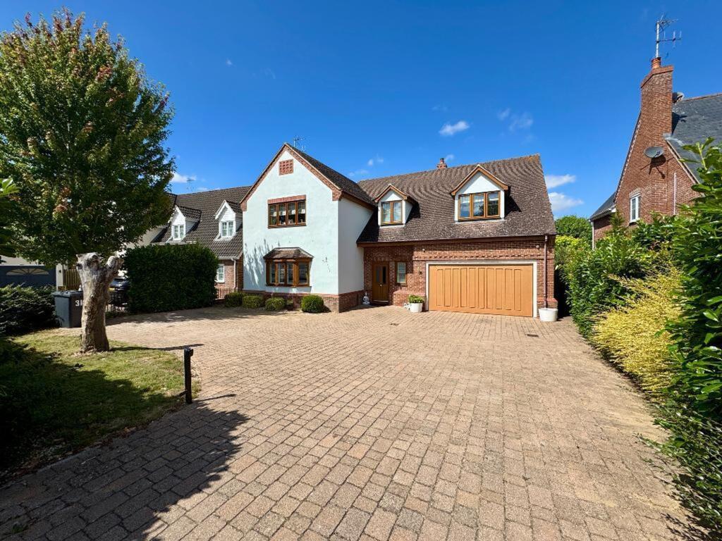 5-bed detached on High Street, Greenfield, MK45, £1,000,000