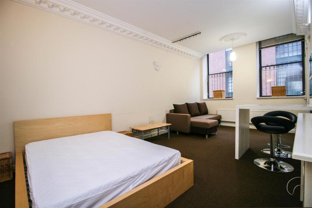 Apartment in Birmingham - View 3