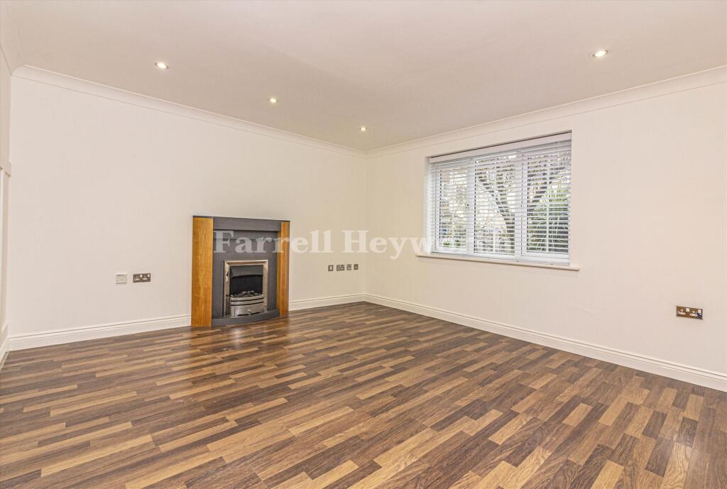 Cravenwood Rise, Westhoughton, Bolton - View 2