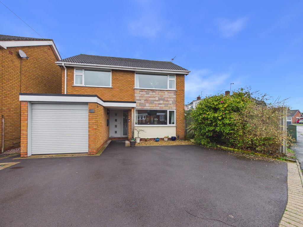 Main image of property: 76 Hampton Drive, Newport