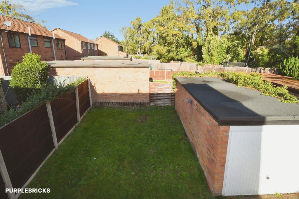 Woodvale Close, Lincoln, LN6 photo 2