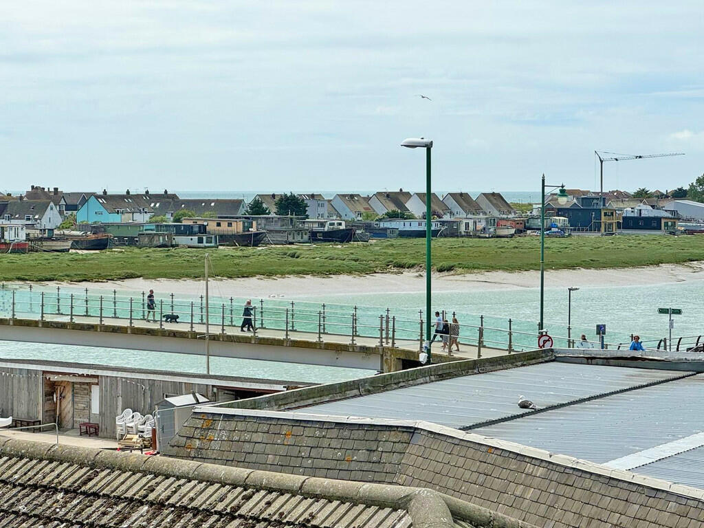New Road, Shoreham-by-Sea photo 3