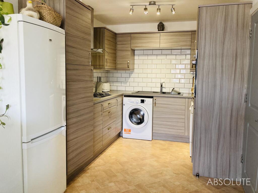 Apartment in Torquay - View 3