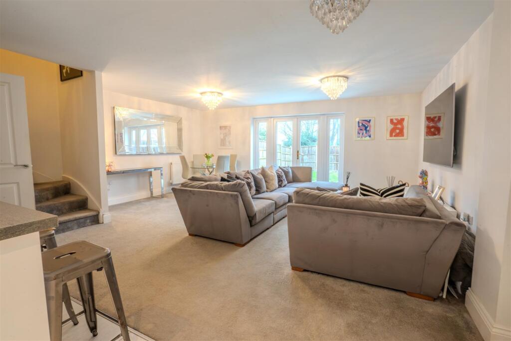 Cypress Road, Barrow Upon Soar, Loughborough photo 3