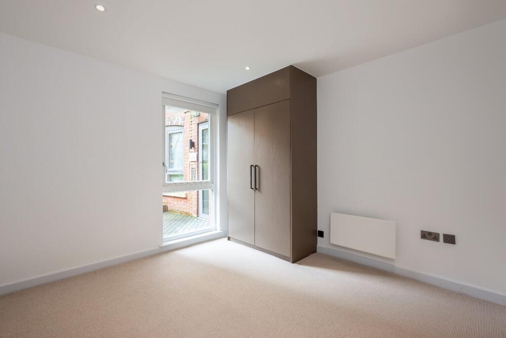 Apartment in York - More