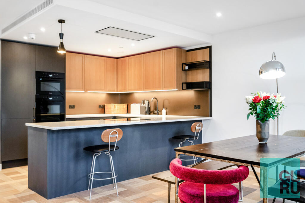 Main image of property: Merino Gardens, London Dock, E1W