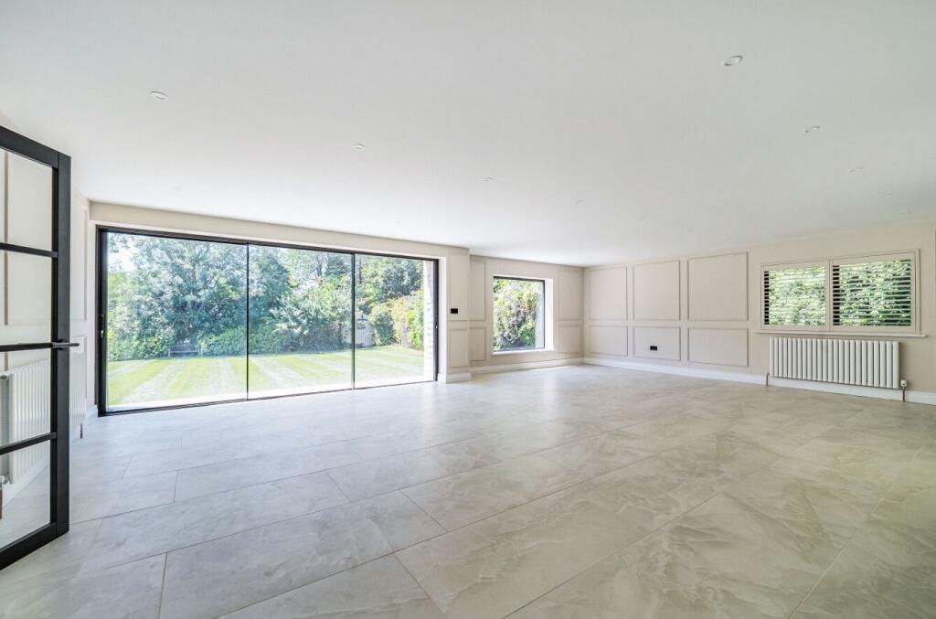 Westbury Road, Warminster, BA12 - View 5