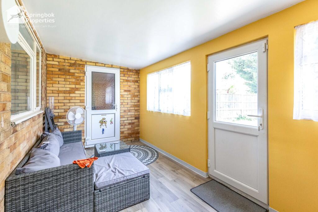 House in Barton Seagrave, North Northamptonshire - More