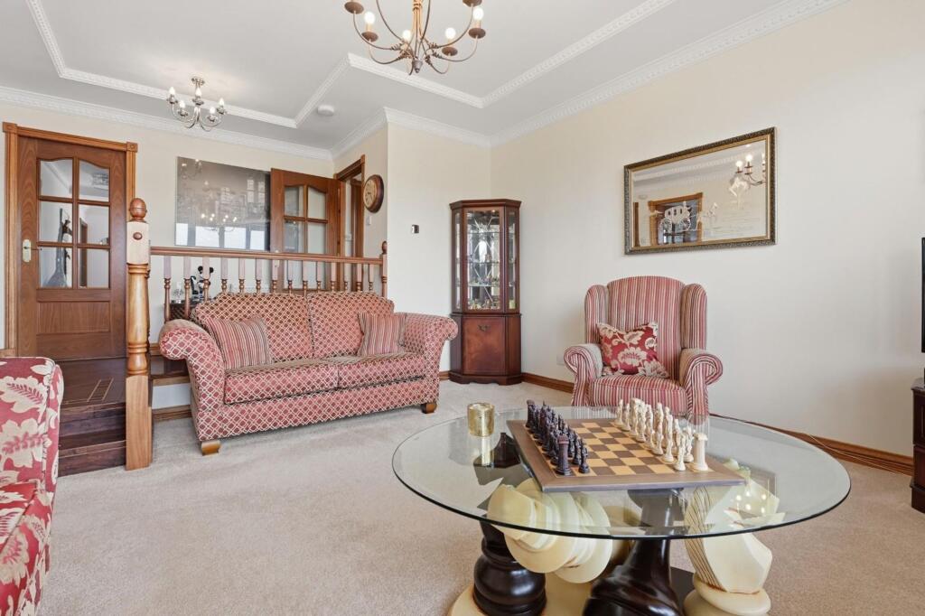 House in Kirkcaldy - More