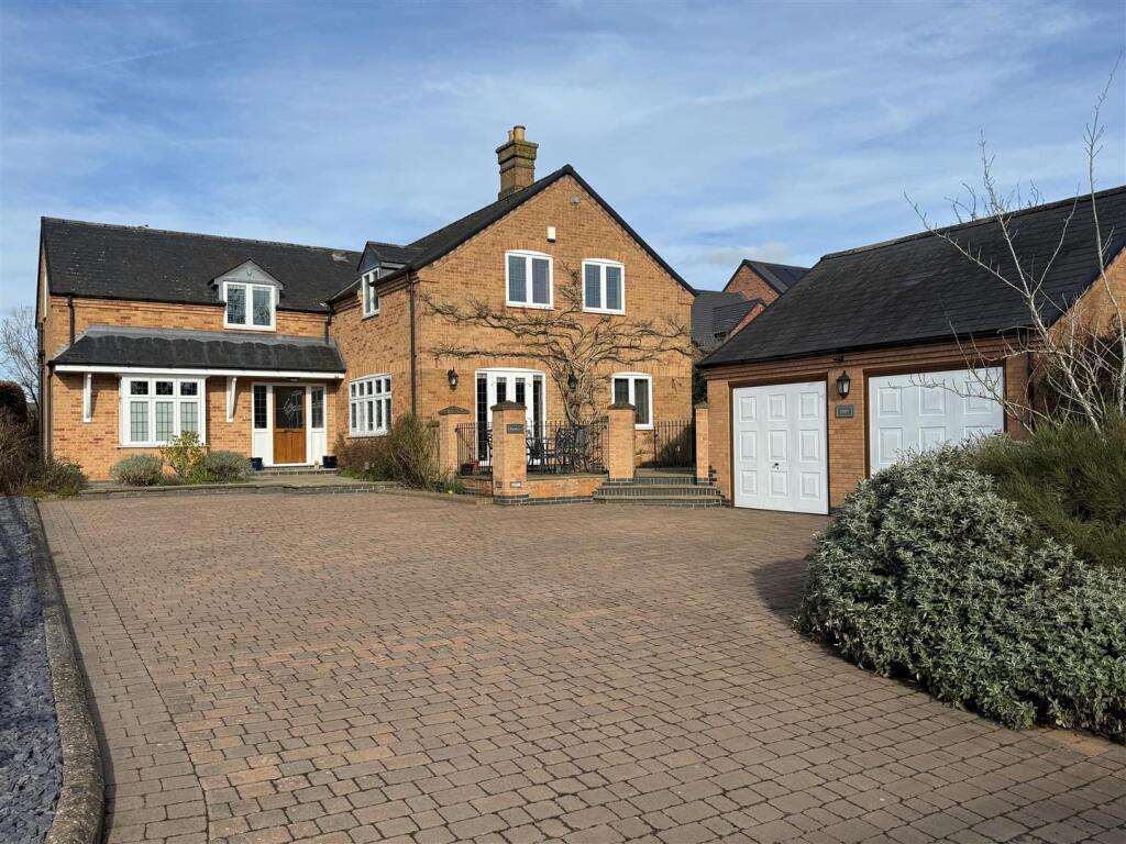 Main image of property: School Lane, Peatling Magna