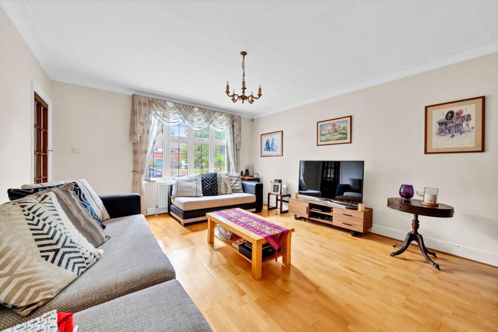 Lawrie Park Avenue, Sydenham, SE26 photo 4