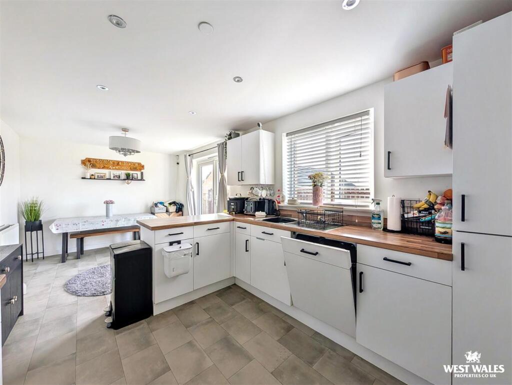 House in Carway, The Paddocks at Ffos Las, Llangyndeyrn - View 4