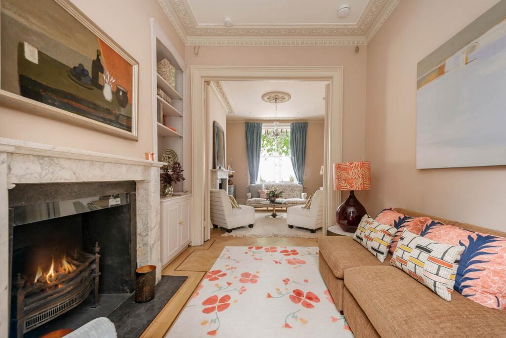 House in London, Lancaster West Estate, Notting Hill - View 4