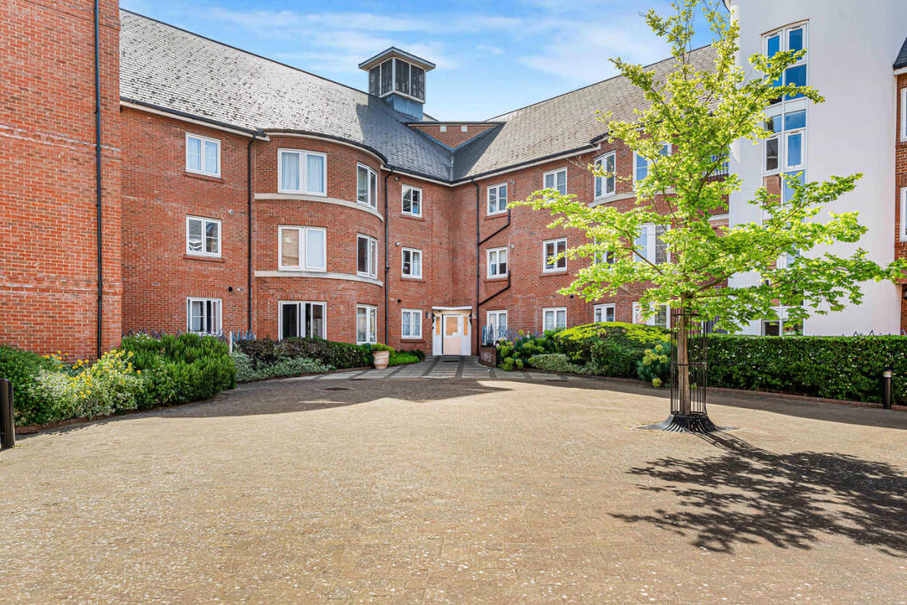 Main image of property: Quakers Court, Abingdon, OX14