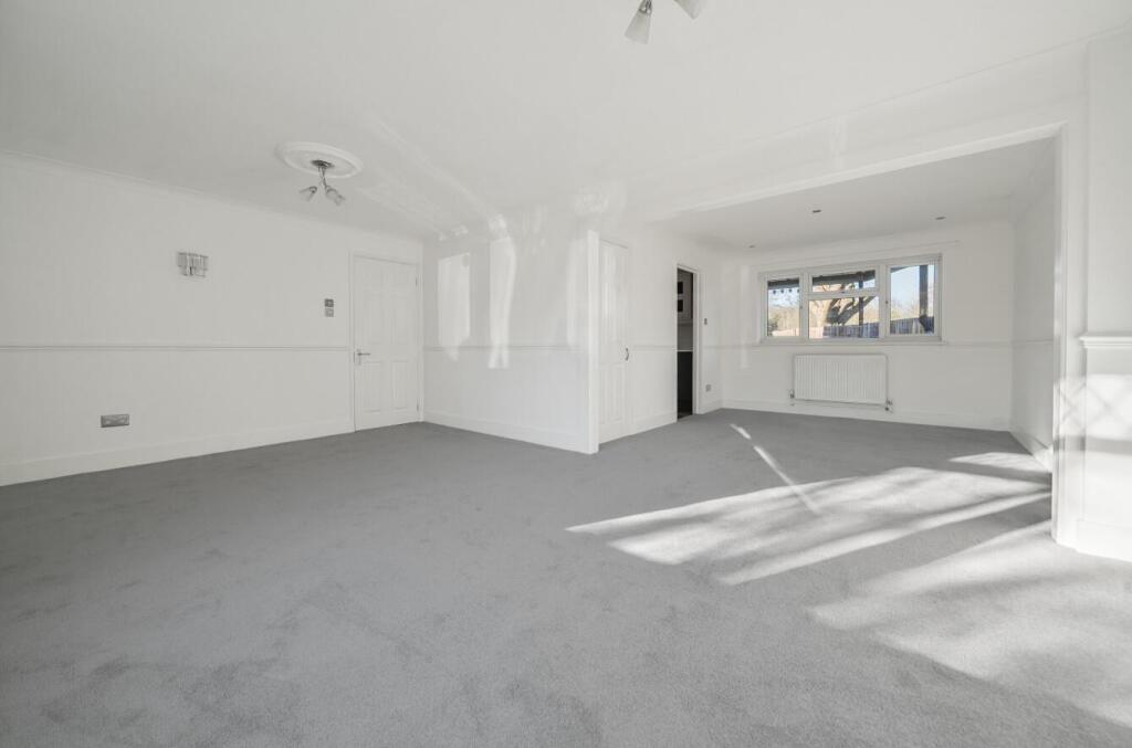House in Reading - View 5