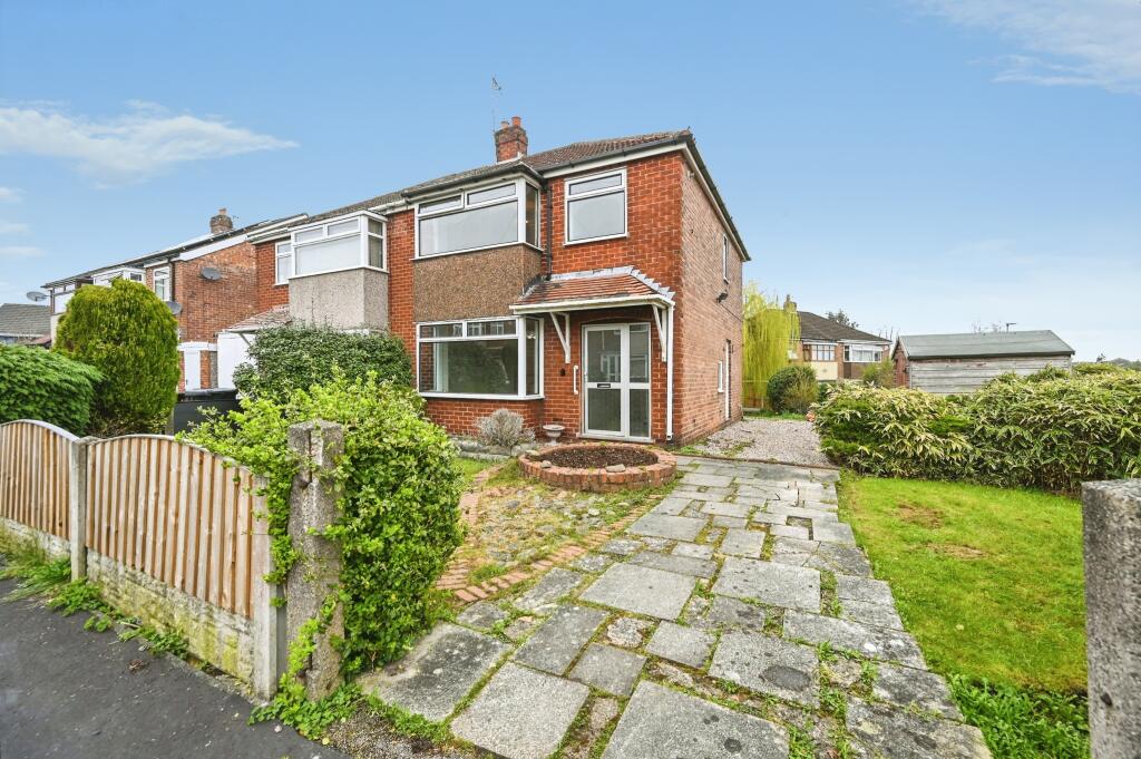 Main image of property: Warwick Avenue, Ashton-In-Makerfield, Wigan, WN4