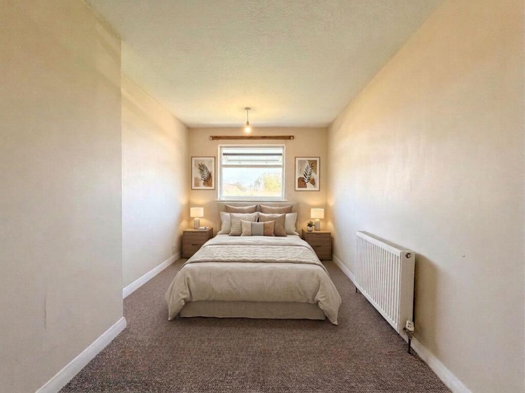 House in Camborne, Tuckingmill - More