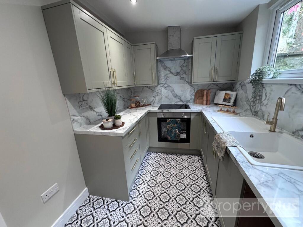 House in Cardiff - View 4