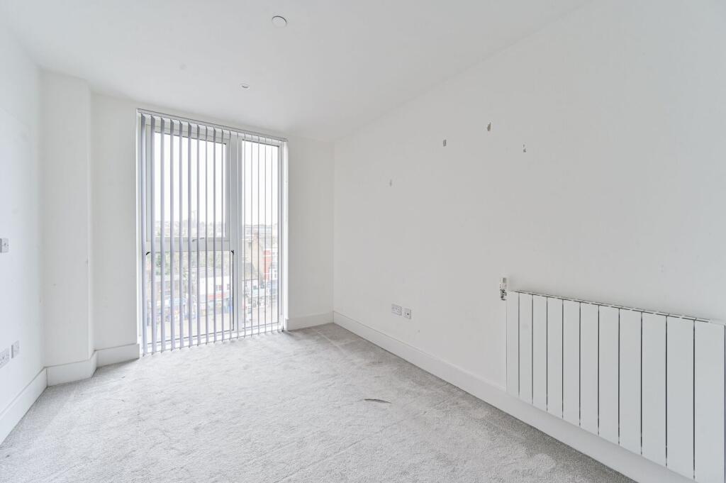 Compton House, Woolwich Riverside, London, SE18 - More