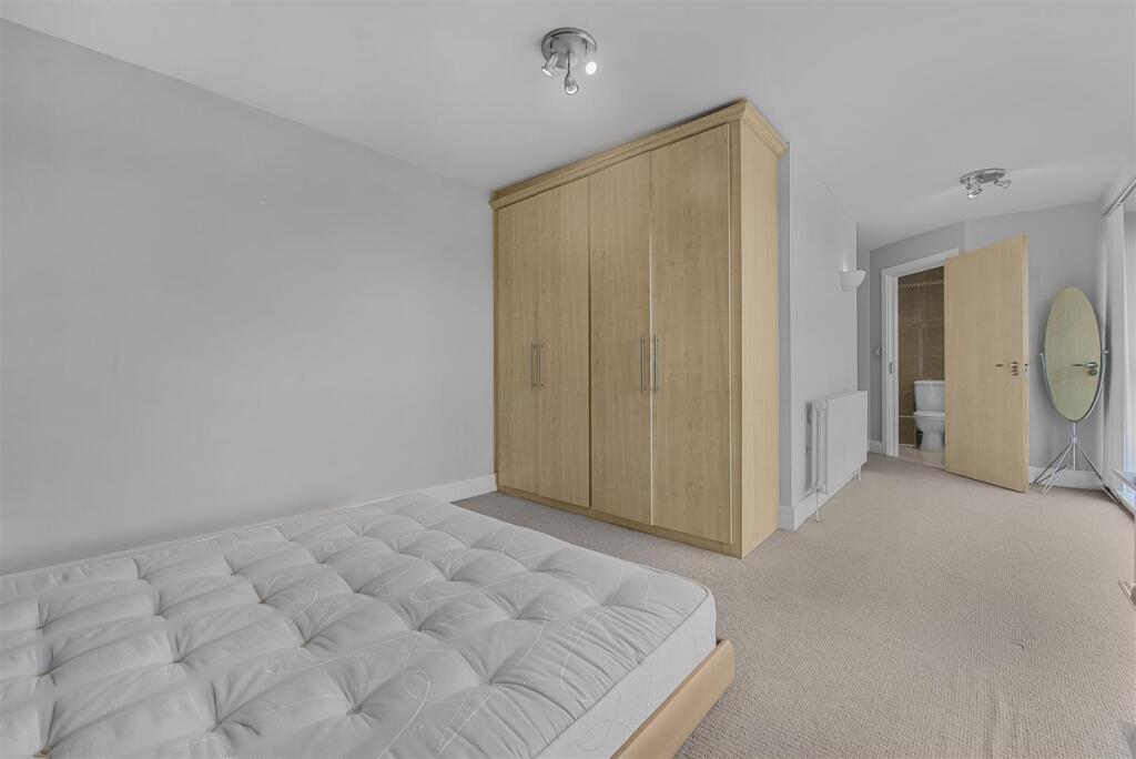 4 bedroom penthouse for rent
